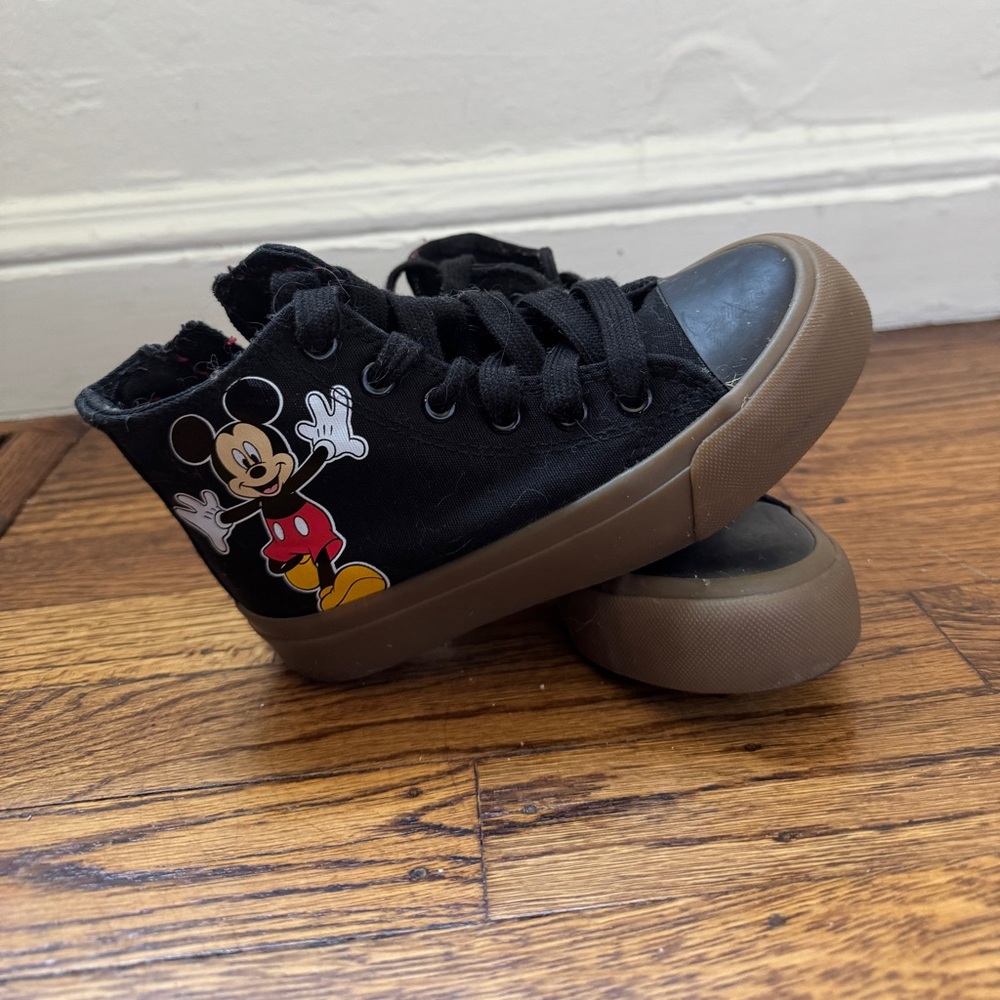 Disney Kids Black and Brown Mickey Mouse Zip High Tops Size 12